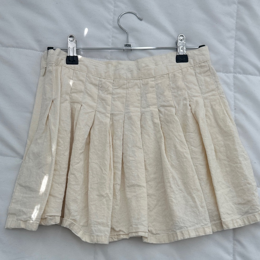 Urban Outfitters Cream Pleated Mini Skirt - Size S
